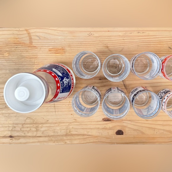 8 Vintage Collectable NASA whiskey glasses & pitcher - Picture 8 of 14